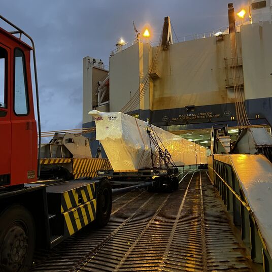 How RoRo delivered a generator to AGL s Loy Yang power station